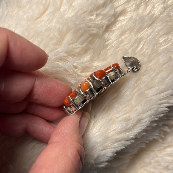 STERLING SILVER PENDANT WITH CORAL - Picture 4 of 7